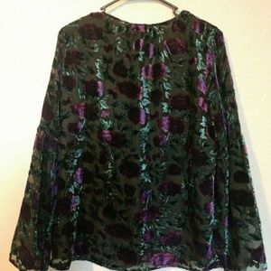 Dalia medium blouse for women velvet